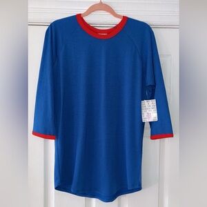 New Medium LulaRoe Randy Top